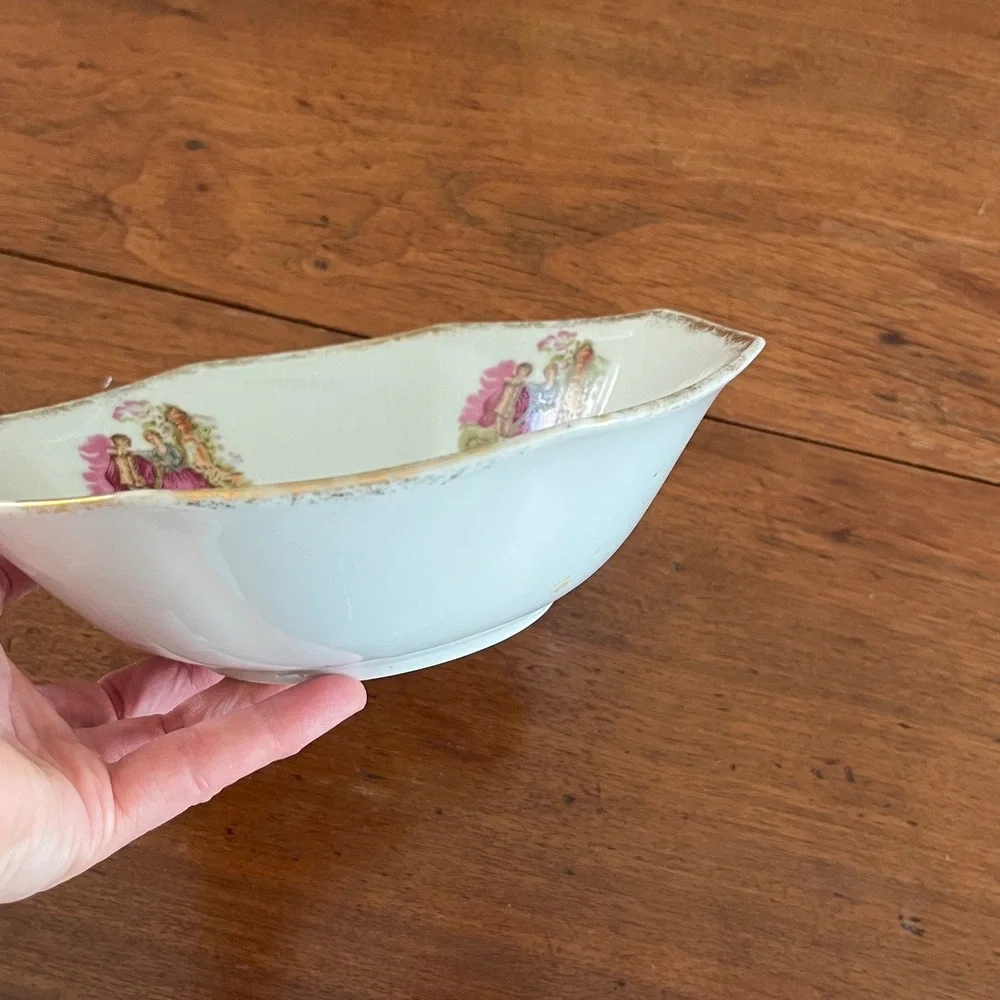 Vintage Fragonard Courting Couple 8.5